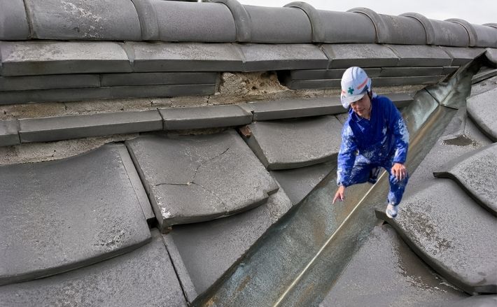 瓦屋根で確認したい劣化症状