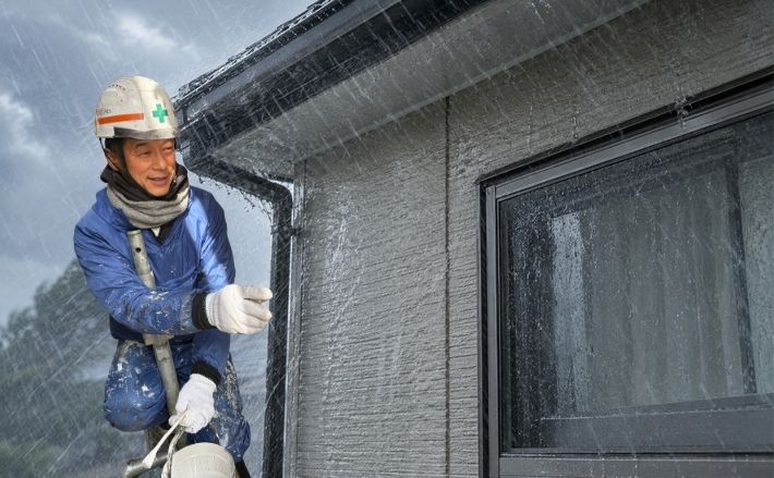 台風や強風のときだけ雨漏りするのはなぜ？